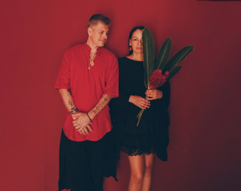 RODRIGO Y GABRIELA RESIZE SW